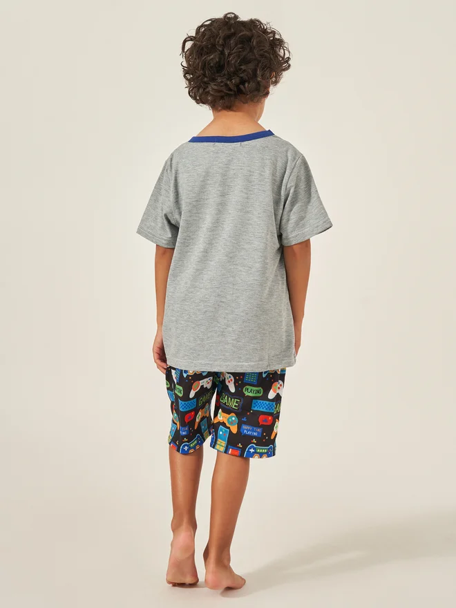 Styli Styli Printed T-shirt and Shorts Set
