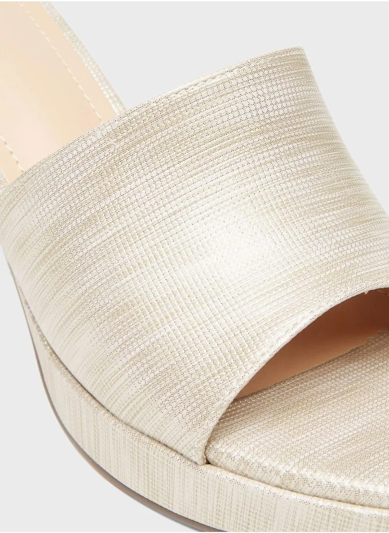 شو اكسبرس One Strap Sandals