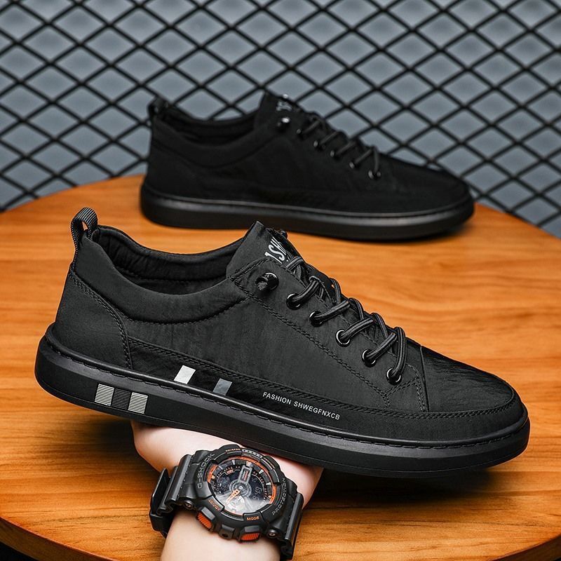 Unisex Casual Sneaker Shoes - Image 1