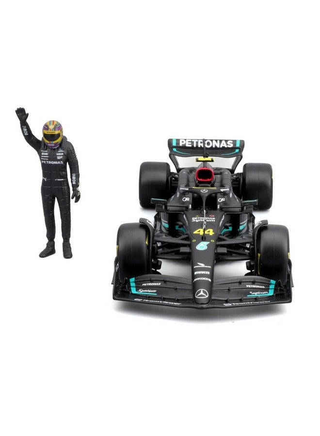 Bburago - 1/24 Scale Model Compatible With Mercedes-AMG Petronas F1 E Performance W14# 44 Compatible With Lewis Hamilton 2023 With Pilot Figure, Black - Image 3