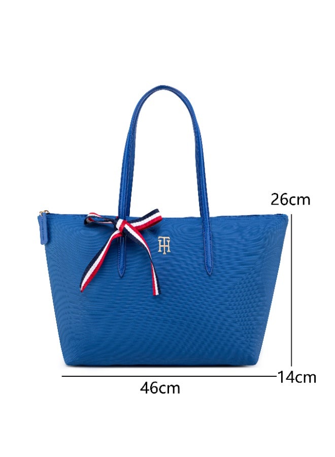 Tommy Girl Tommy Hilfiger Women's Tote Bags, Classic Fashion Versatile Signature Tape Large Capacity Shoulder Bag Handbag for Travel, Work, Gym, - Image 5