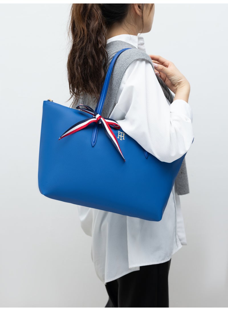 Tommy Girl Tommy Hilfiger Women's Tote Bags, Classic Fashion Versatile Signature Tape Large Capacity Shoulder Bag Handbag for Travel, Work, Gym, - Image 4
