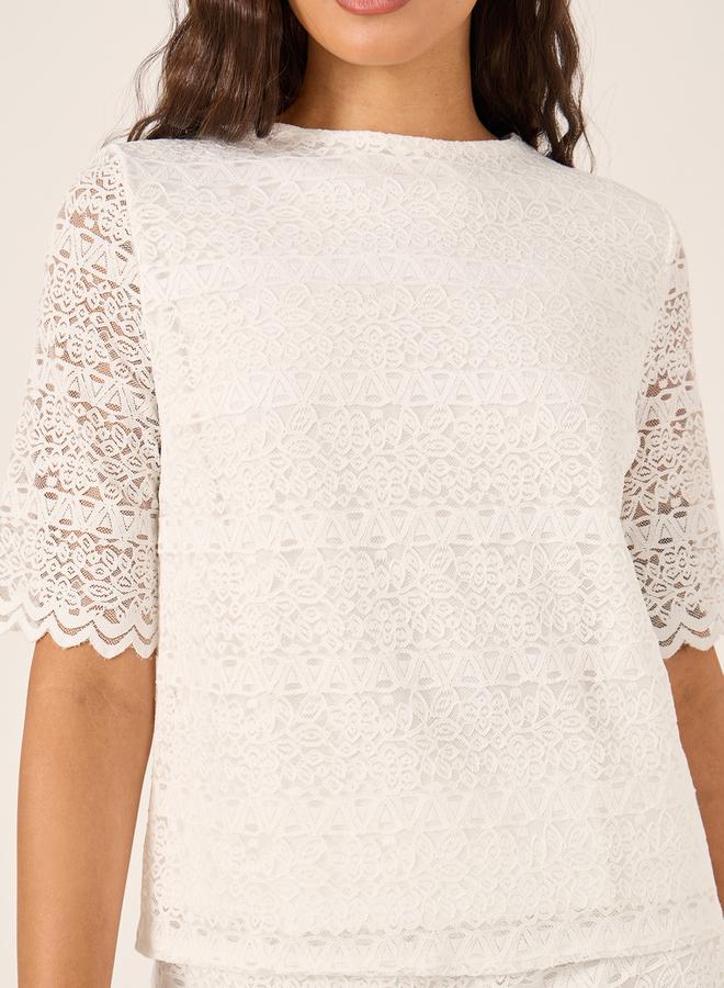 Styli Scalloped Hem Lace Top and Skirt Co-Ords  - Image 3