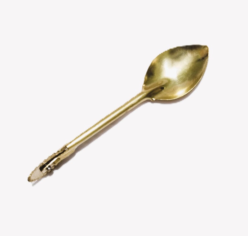 GS KITCHENWARE GS Brass Karanji Cutter Tool, Gujia/Shankarpali Cutter, 2 in 1 Brass Spoon with Cutter, Pack of 1 - Image 1