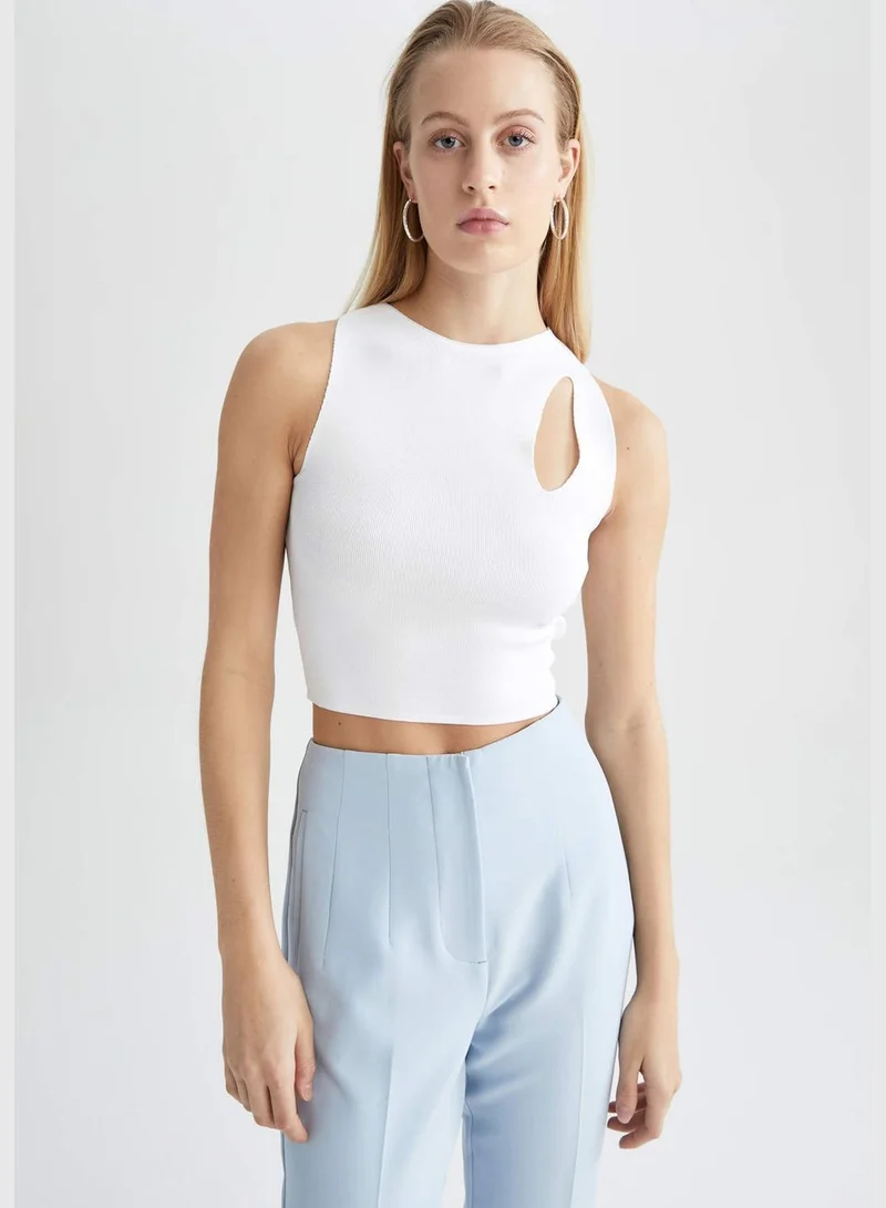 ديفاكتو Woman Fitted Tricot Tank Top