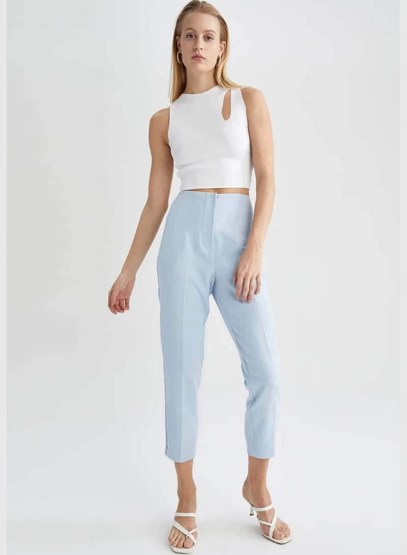 ديفاكتو Woman Fitted Tricot Tank Top