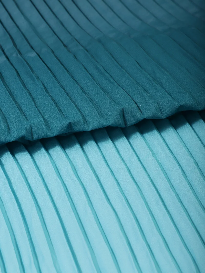 أيه كيه إس Solid Cyan Blue Knife-Pleated Fabric