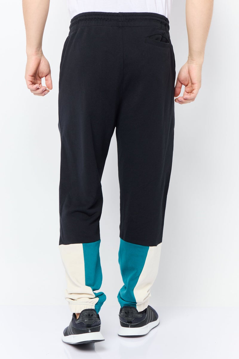 Levi's Men Regular Fit Brand Logo Track Pants, Black - Image 3