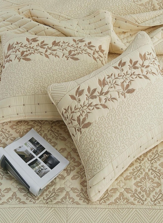 EVENHUG Floral Quilts Set Queen Size 3 Piece Bedding Set Reversible Bedspread with 2 Pillow Shams Coverlet Lightweight Soft Bed Cover for All Season(106"X96",Beige) - Image 4