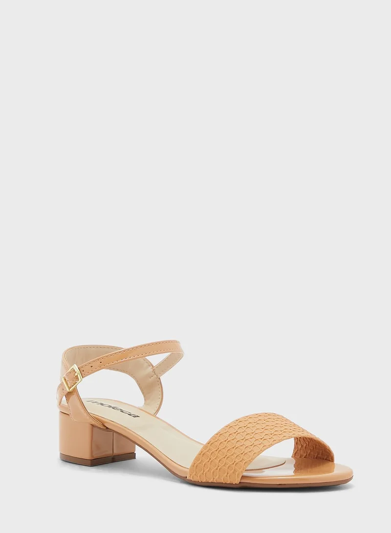 MOLECA Rylie Sandals
