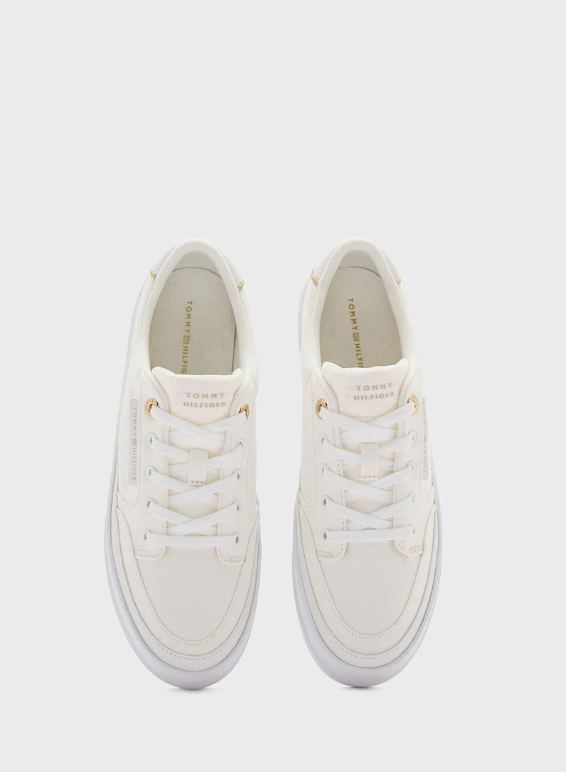 TOMMY HILFIGER Logo Detail Lace Up Low Top Sneakers