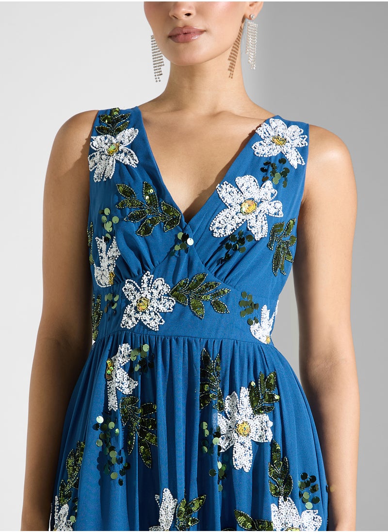 Maya All Over Floral Embellished Sleeveless Midaxi Dres  - Image 3