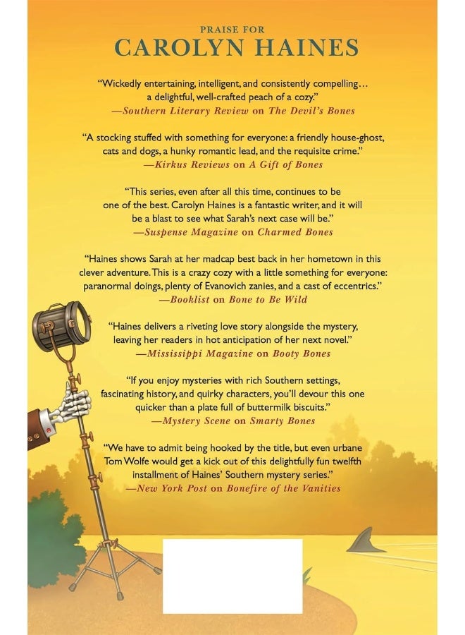 Lights, Camera, Bones: A Sarah Booth Delaney Mystery  - Image 2