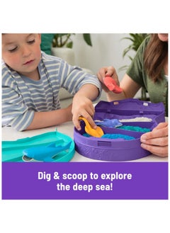 Kinetic Sand Kinetic Sand, Project Planet Deep Sea, 24oz Play Sand, Sea Creature Tools, Sustainably Minded Eco Friendly Materials, Christmas Gifts for Kids Ages 3+  - Image 5