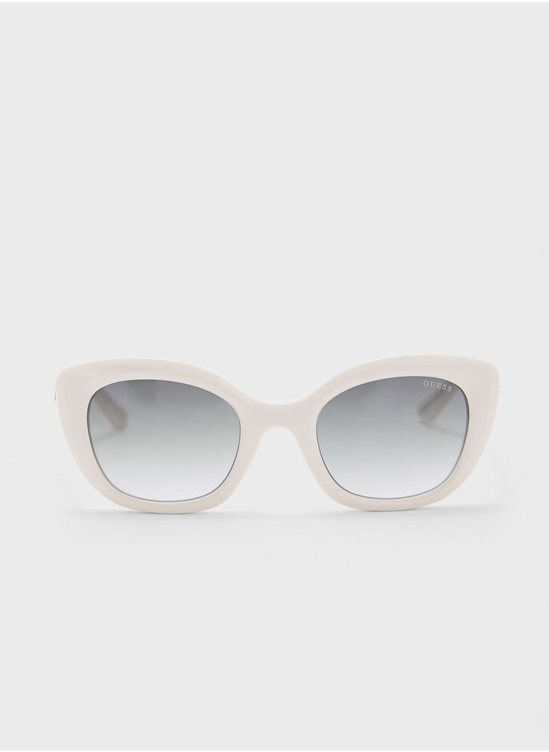 GUESS Cateye Sunglasses  - Image 2