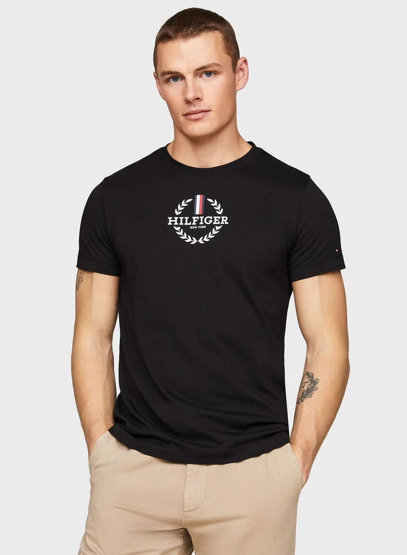 TOMMY HILFIGER Logo Crew Neck T-Shirt