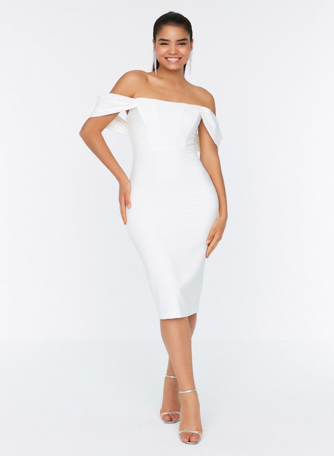 trendyol Bridal Ecru Tassel Detailed Woven Evening Dress TPRSS22EL00097 - Image 4