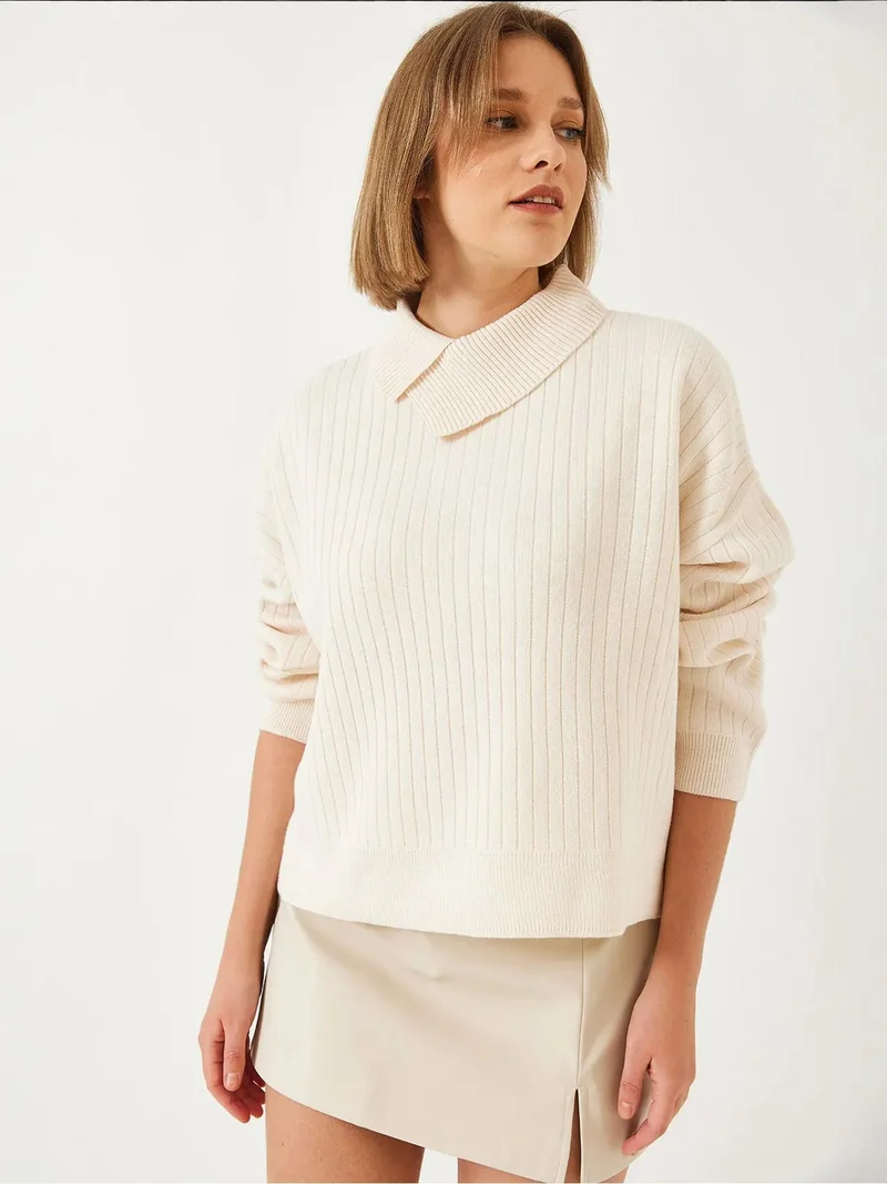 Bianco Lucci LUCCI Ribbed Shawl Collar Sweater