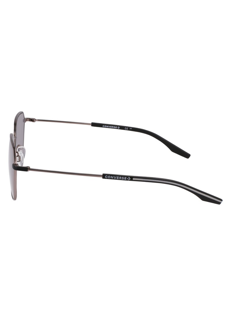 CONVERSE نظارات شمسية معدنية مستطيلة الشكل للرجال واقية من الأشعة فوق البنفسجية CV108S تسريع-070-5618 - حجم العدسة: 56 - معدن رمادي مطفي/أسود - Image 4