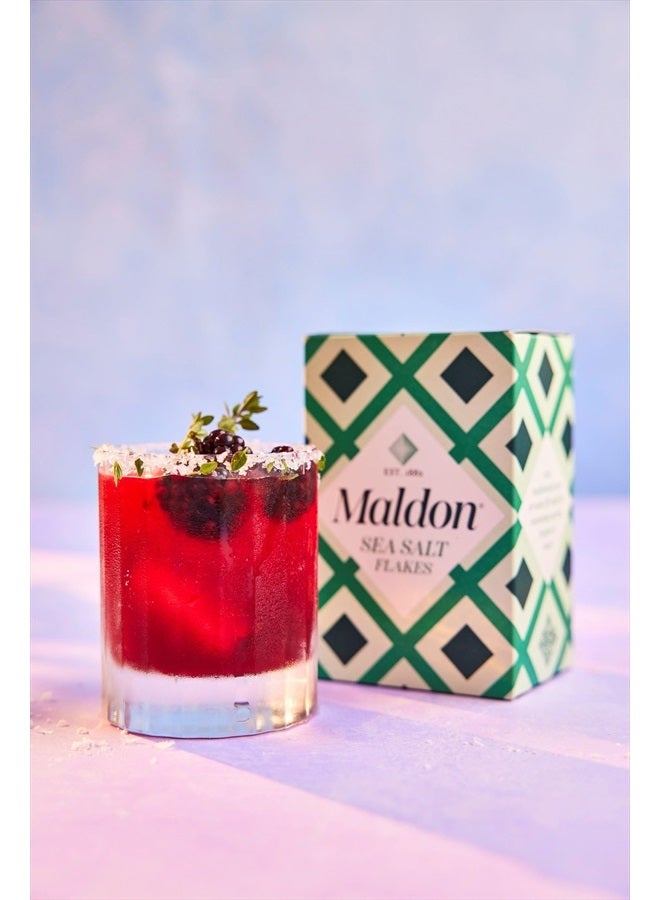 maldon Salt, Sea Salt Flakes, 8.5 oz (240 g), Kosher, Natural, Handcrafted, Gourmet, Pyramid Crystals (Packaging May vary) - Image 4