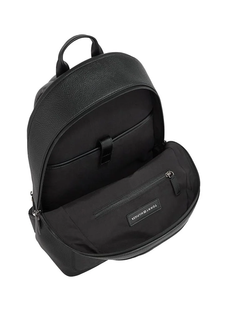 تومي هيلفيغر Monogram Backpack