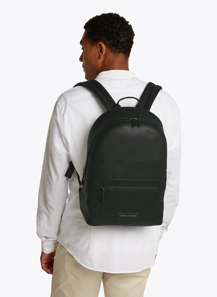 تومي هيلفيغر Monogram Backpack