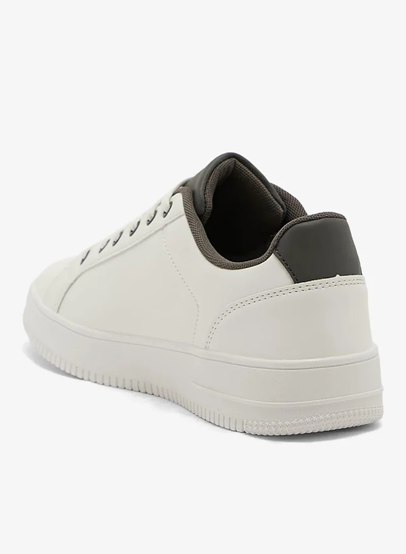 أوربانهاول سنيكرز مارفل