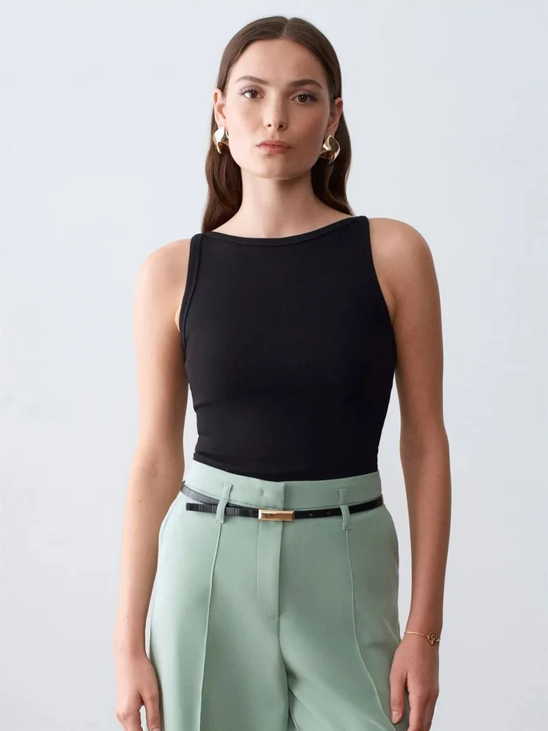 ديلفين DILVIN Ribbed Halterneck Sleeveless Blouse