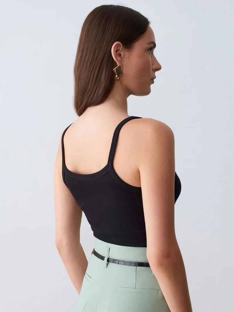 ديلفين DILVIN Ribbed Halterneck Sleeveless Blouse