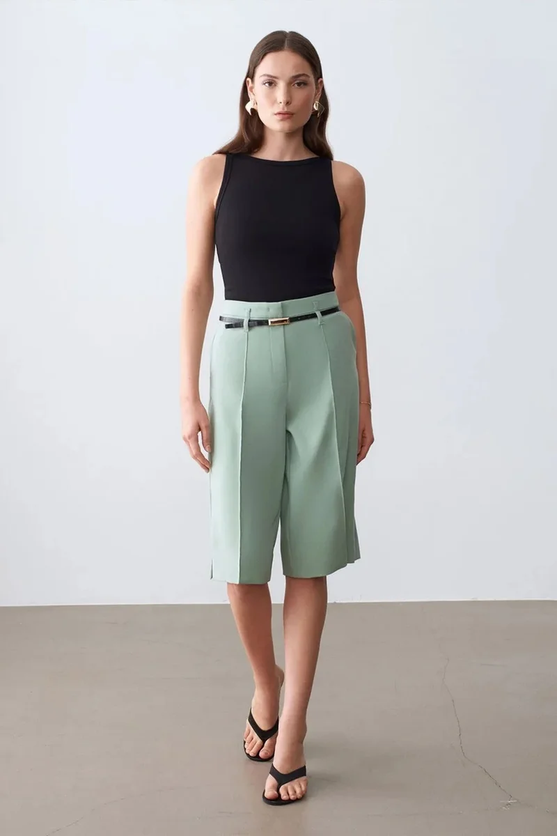 Dilvin Black DILVIN Ribbed Halterneck Sleeveless Blouse for Women | Best Price UAE