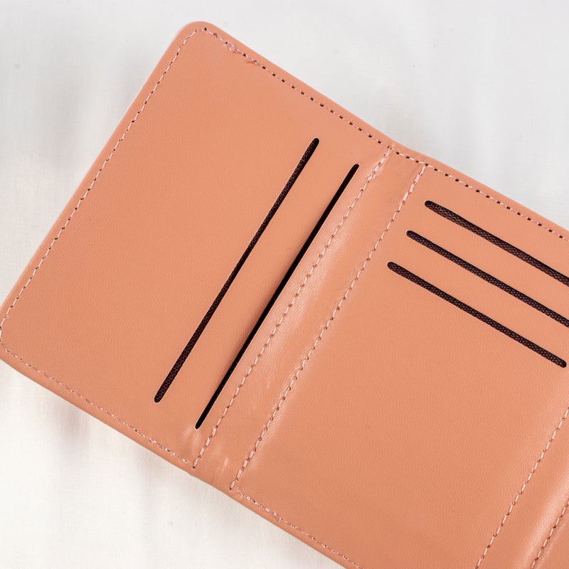 محفظة وحاملة بطاقات جلد بلاش بينك تحتوي على جيوب متعددة للنقود والبطاقات - Image 3