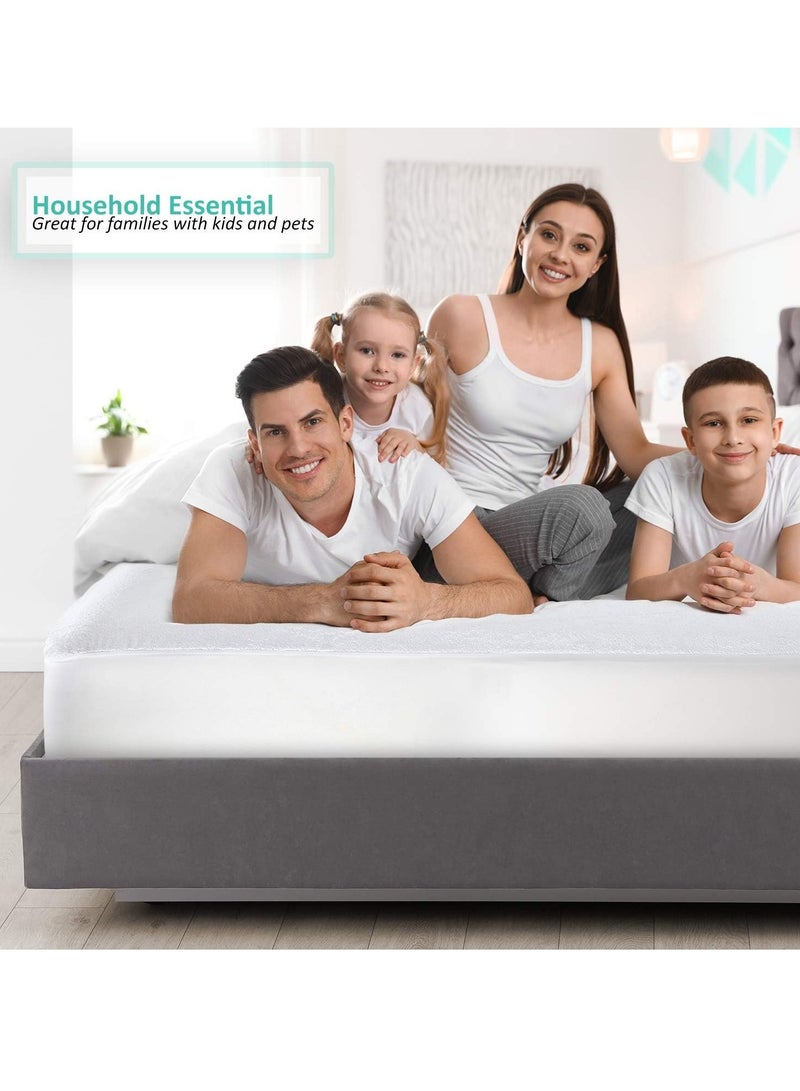 Waterproof Mattress Protector 200x160 cm – Coral Fleece, 35 cm Deep Pocket, 250 GSM, Hypoallergenic Vinyl Free, Soft & Breathable Pad Cover, Noiseless Cotton Comfort & Protection, Super King Size.