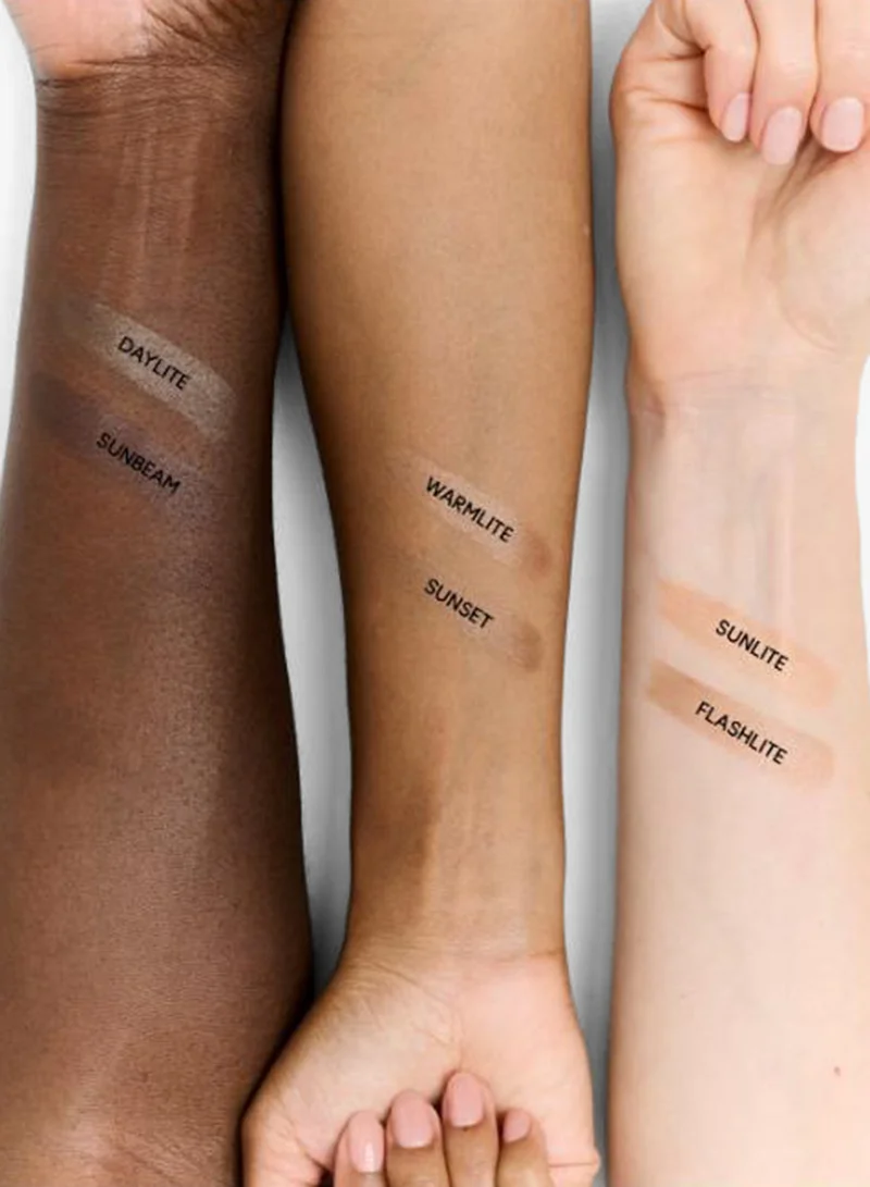 MAC Cosmetics  Strobe Beam Liquid Bronzelighter - Bronze 4 - Sunset for Women | Best Price UAE