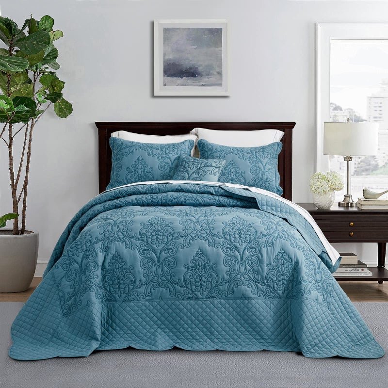 CHIXIN Oversized Bedspread Coverlet Set King Size  Lightweight Bedding Cover  Beautiful Stitching  4 Piece Reversible Bedspread  Luxury Damask Paisley Pattern King Lagoon