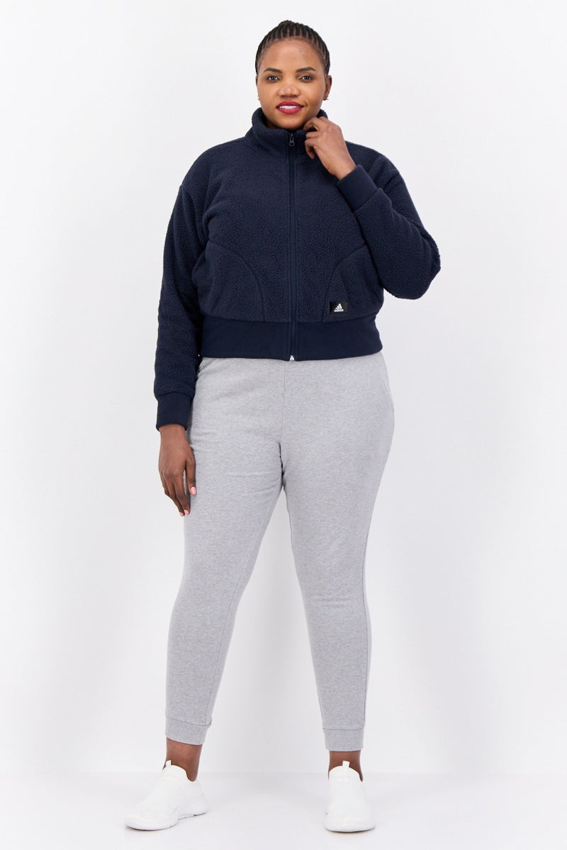 Adidas جاكيت خارجي طويل الأكمام للنساء بمقاسات كبيرة، أزرق داكن - Image 4