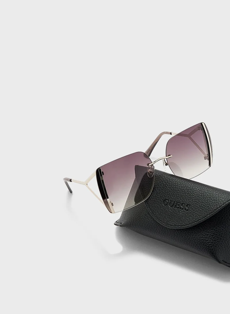 GUESS Oversized Sunglasses