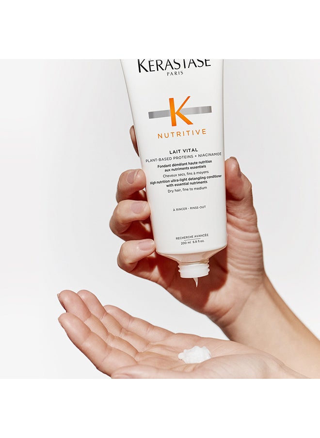 KERASTASE Nutritive Lait Vital Detangling Conditioner For Dry Hair 200Ml  - Image 5