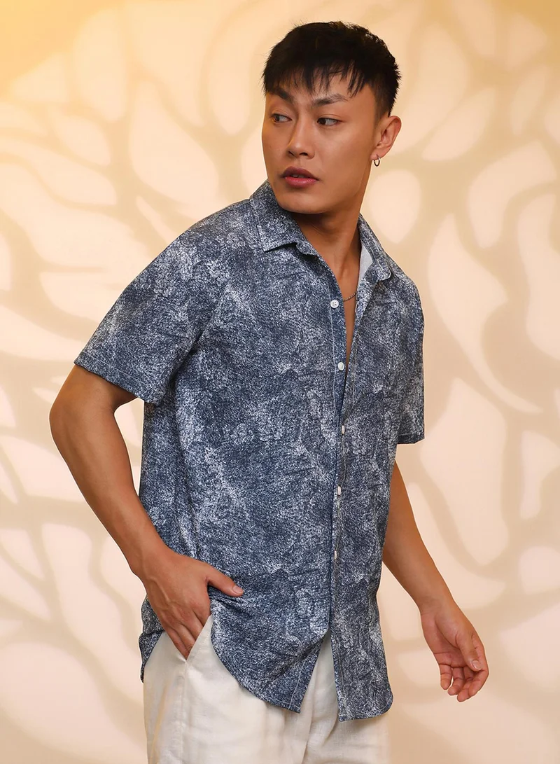 Campus Sutra Campus Sutra Men's Navy Blue Contrast Hazy Shirt For Casual Wear | Spread Collar | Short Sleeve | Button Closure | Shirt Crafted With Comfort Fit For Everyday Wear