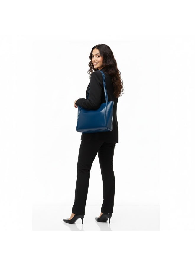 Stylish and practical women's shoulder bag - a modern women's bag for everyday use - Image 3