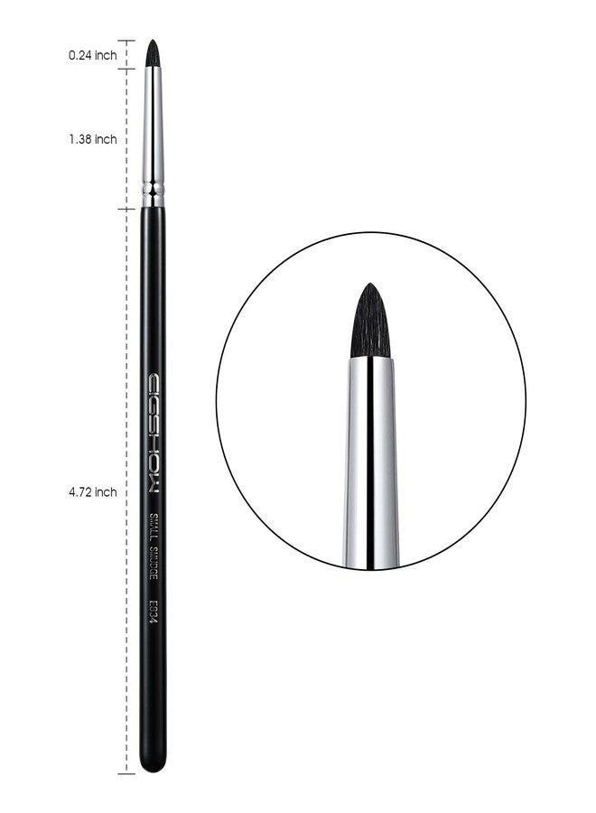 EIGSHOW Small Smudge Brush for Precise Eye Brightening and Under Eye Highlighting (E834) - Image 2