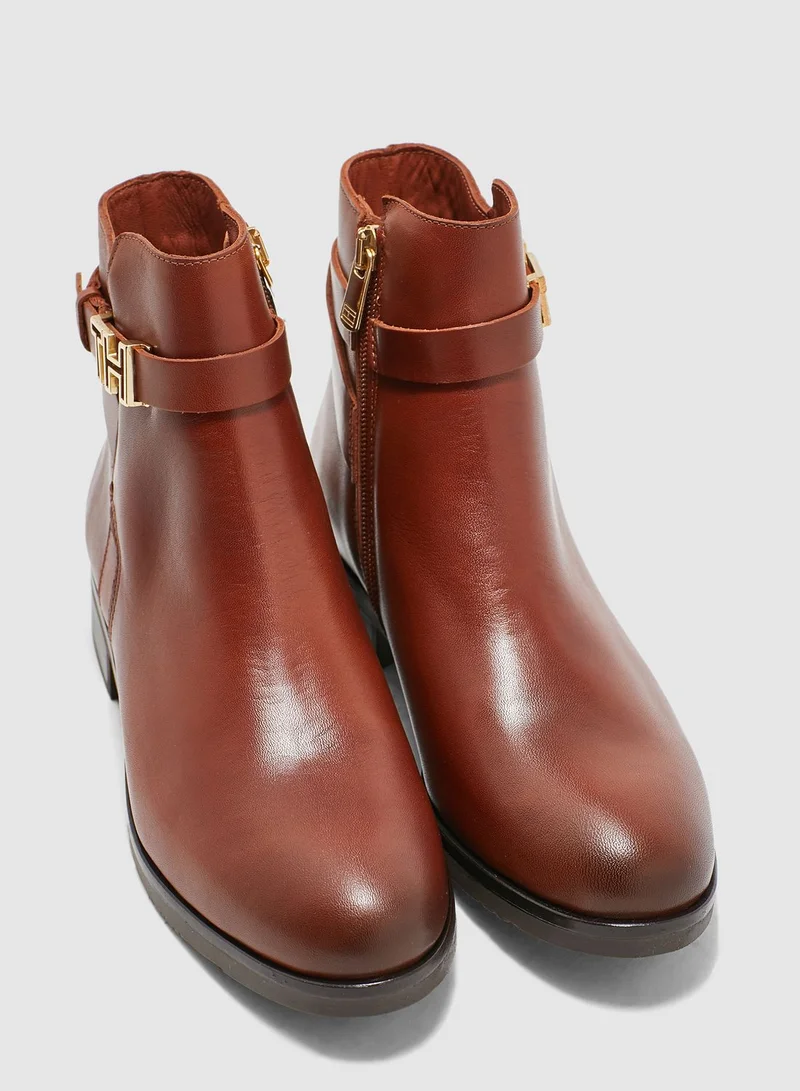 TOMMY HILFIGER Hardware Leatther Boot - Tan