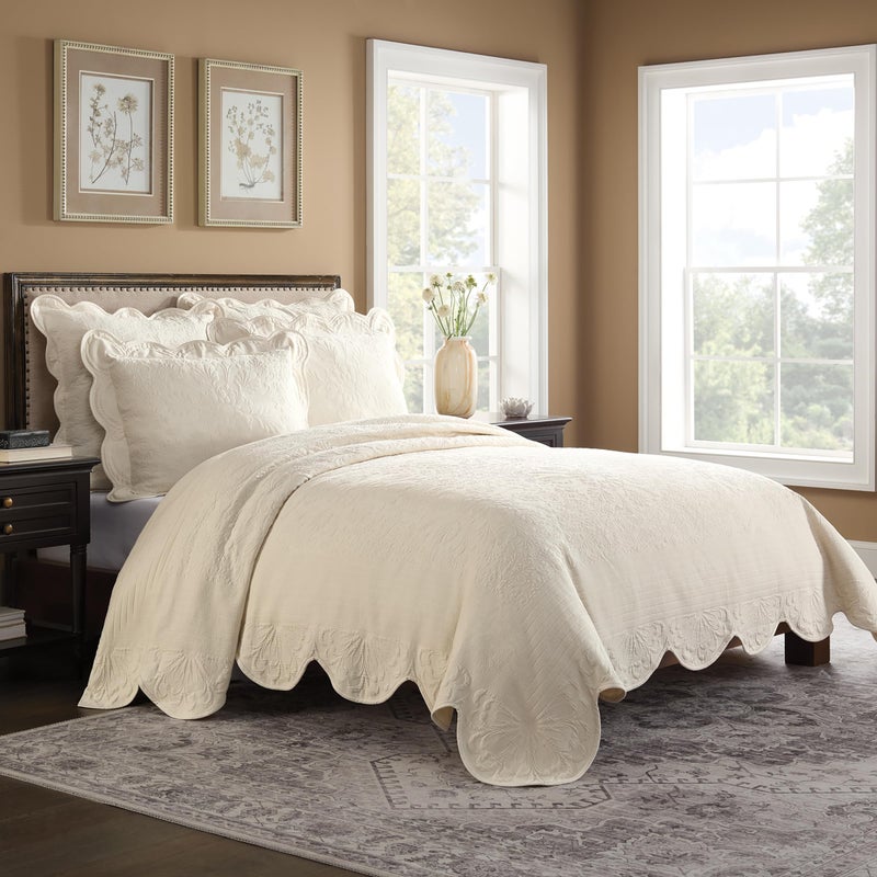Historic Charleston Charleston Estate Modern Farmhouse Floral Matelasse Decorative Pillowcase With Scalloped Edges  100% Cotton Breathable Bedding  Standard Sham (20"" X 26"")  Ivory Floral - Image 4