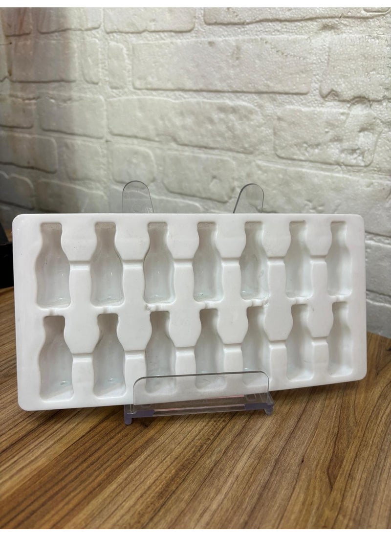 kitchen Line Plastic Cola Bottle Shaped Ice Refrigerator Ice Cube Tray with 14 Compartments 3 Pieces  - Image 1