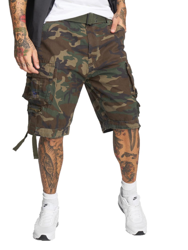 Brandit Savage Vintage Shorts Woodland Size XXL - Image 1