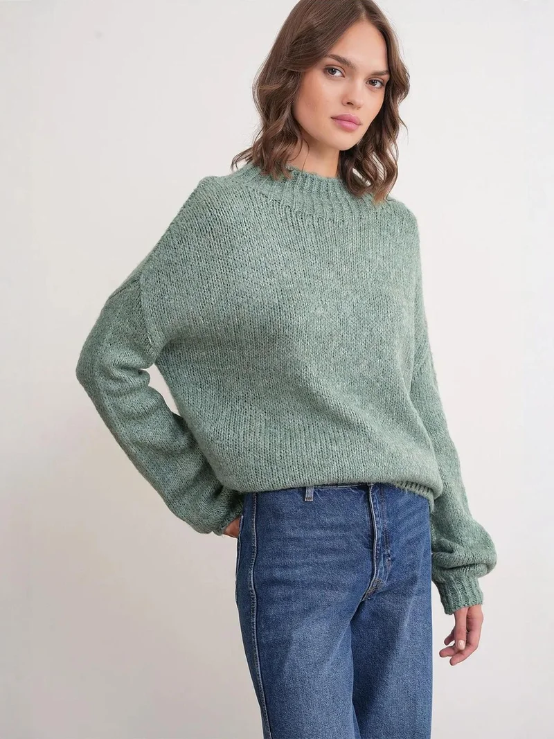 Mixray Sage Green Mixray Relaxed Fit Crew Neck Thick Knit Sweater for Women | Best Price UAE