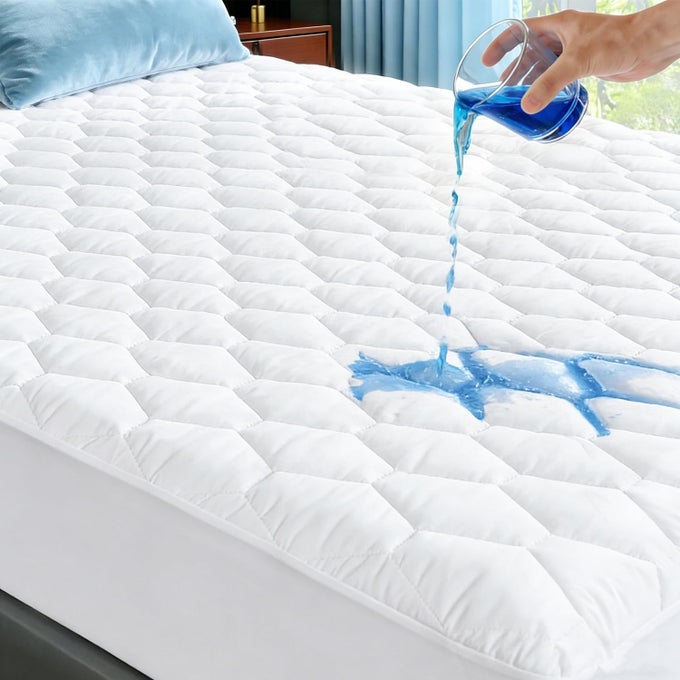 QUEEN MATTRESS PROTECTOR WATERPROOF WASHABLE MATTRESS PADDED COVER FITTED QUEEN SIZE BED PROTECTION NOISELESS PLASTIC BED PAD DEEP POCKET UP TO 18 SOFT AND BREATHABLEWHITE