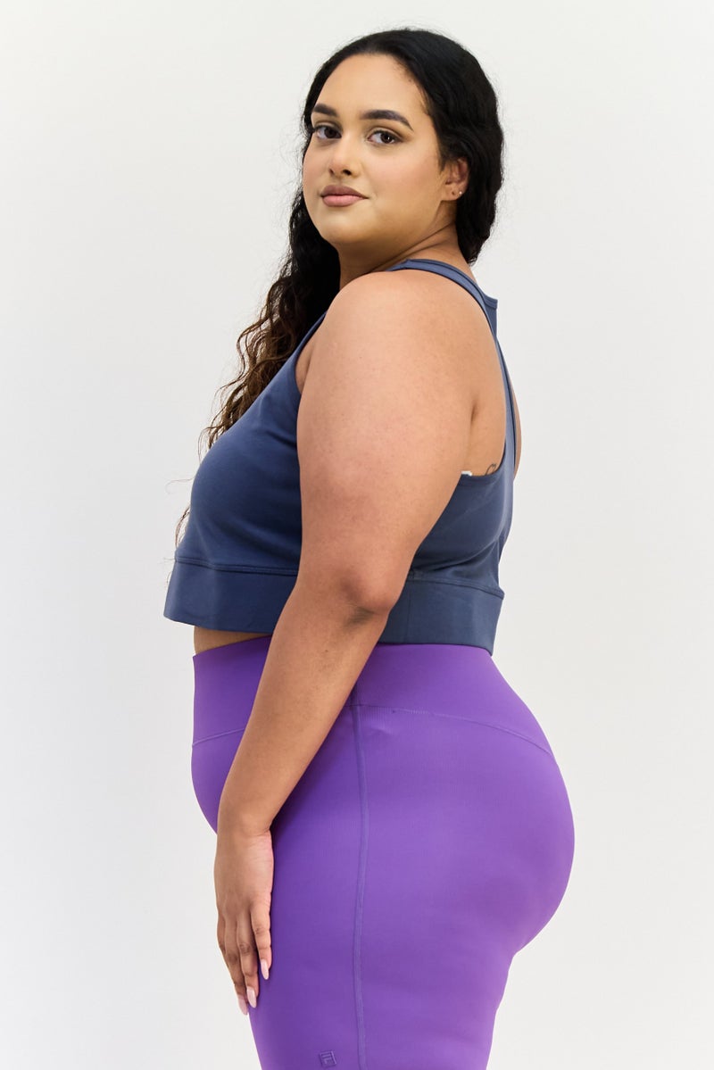 Reebok Women Brand Logo Non Padded Sports Bra, Faded Navy - Image 4