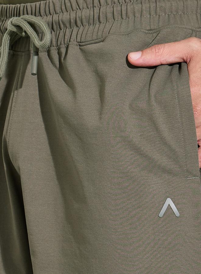 Styli Olive Solid Pocket Detail Active Shorts - Image 3