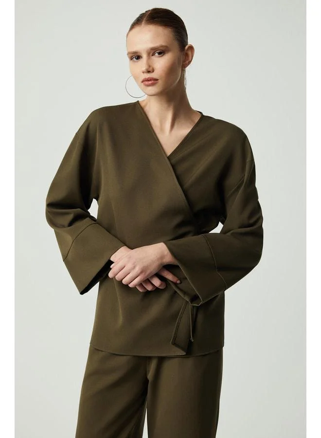 Ethiquet Salvia Women's Cropped Button-Down Modal Khaki Top-and-Bottom Set.