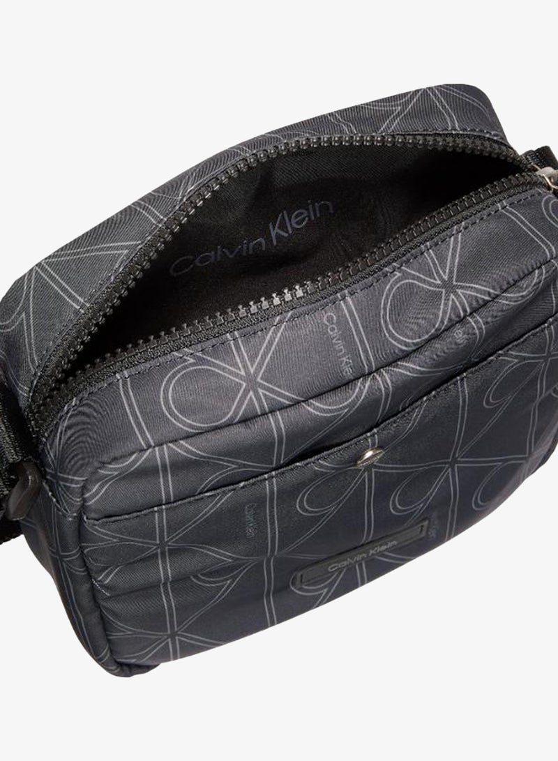 CALVIN KLEIN Printed Emblem Logo Nylon Camera Bag - Image 3